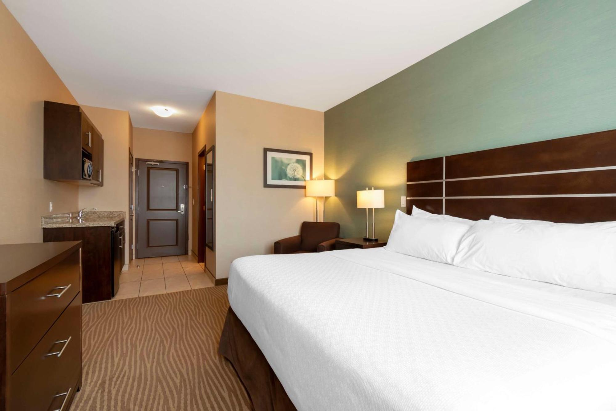 Best Western Plus Moosomin Hotel Екстериор снимка