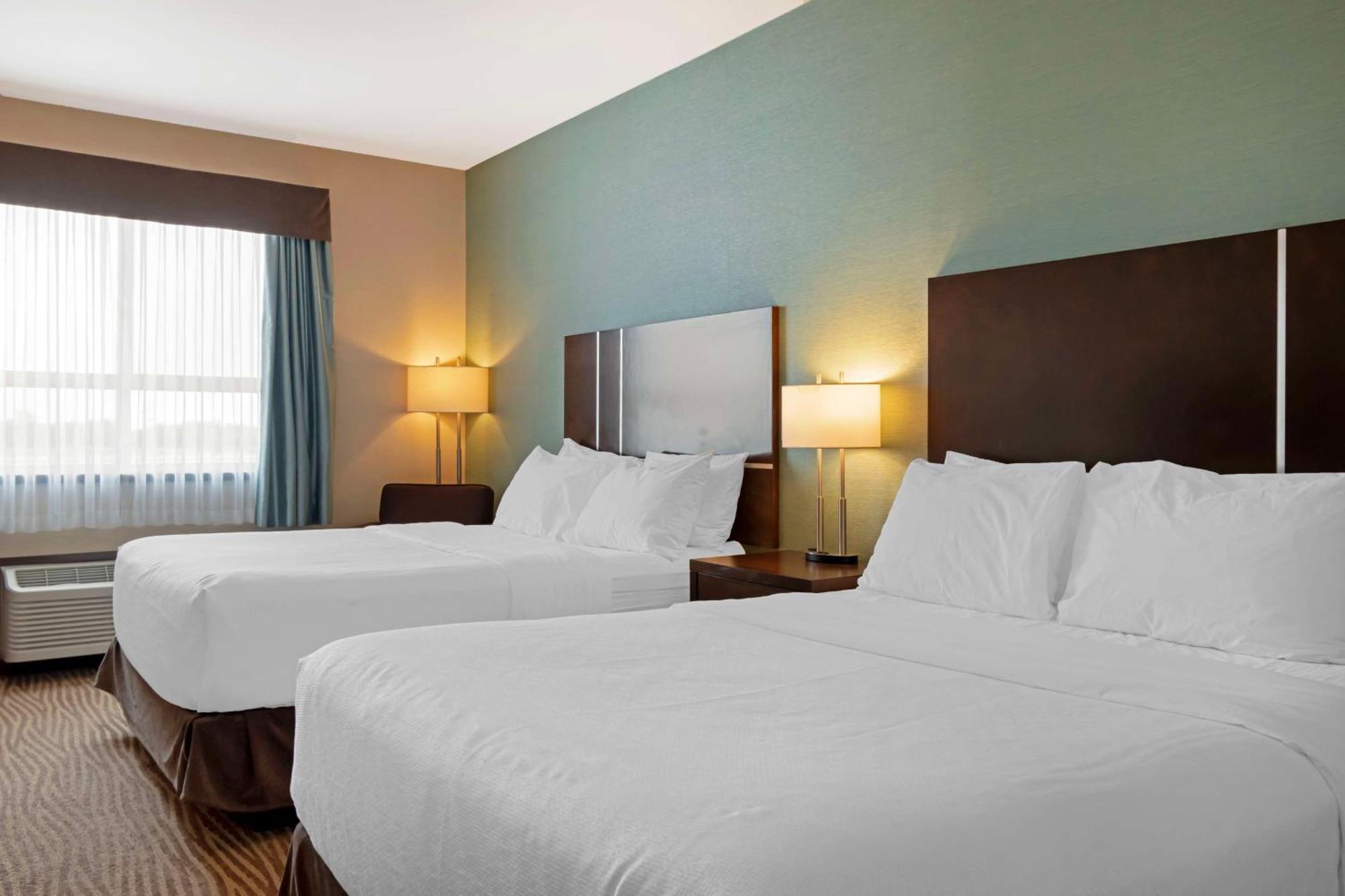 Best Western Plus Moosomin Hotel Екстериор снимка
