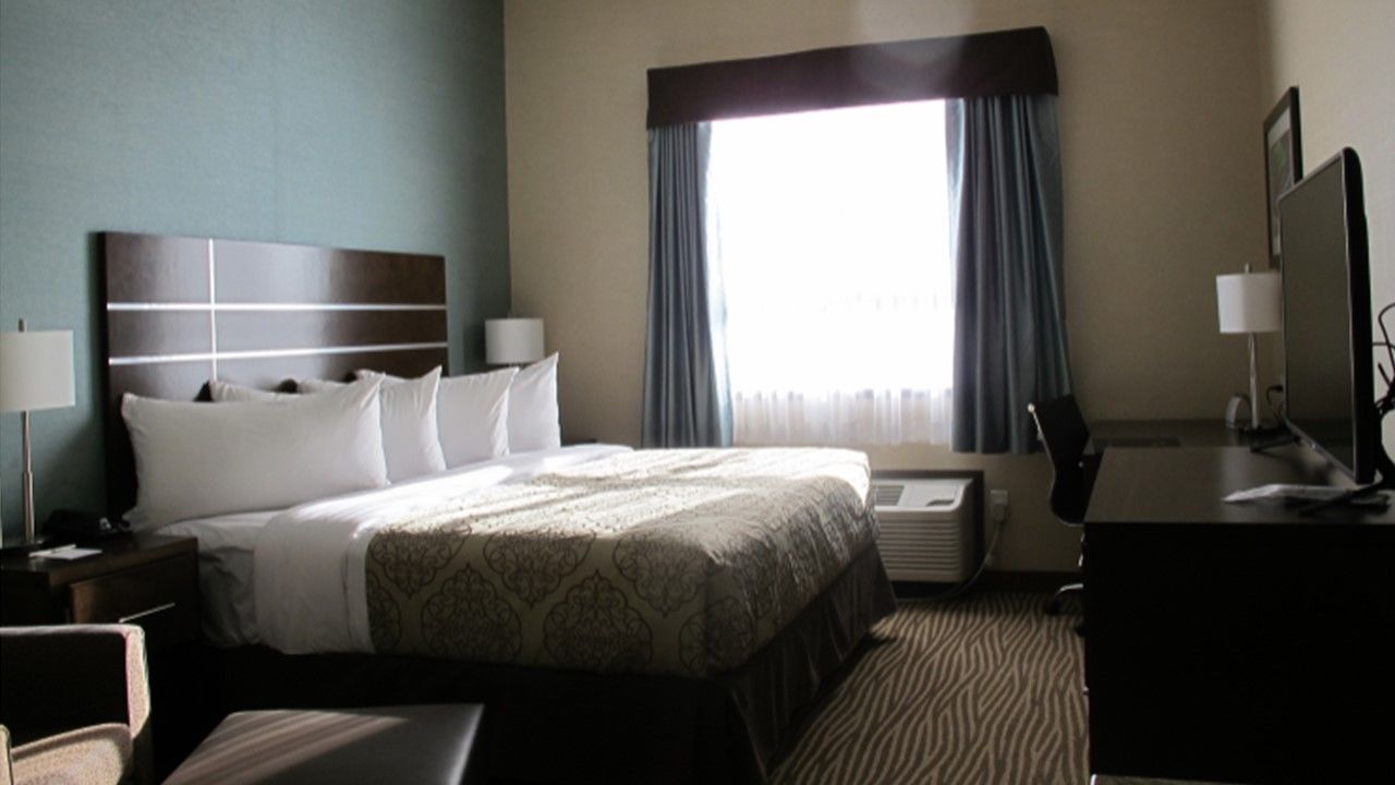 Best Western Plus Moosomin Hotel Екстериор снимка
