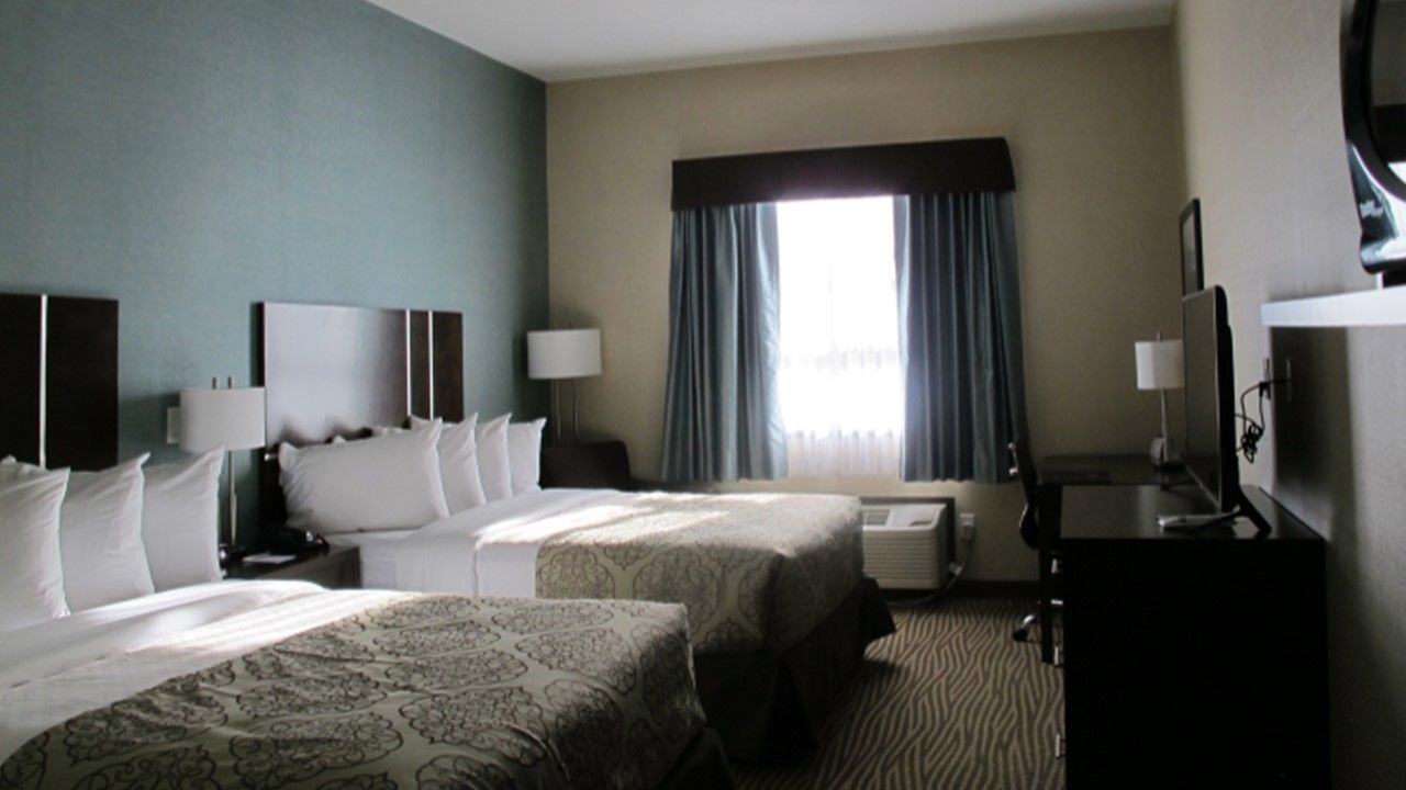 Best Western Plus Moosomin Hotel Екстериор снимка